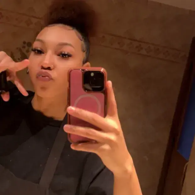 ConvexFeist5139의 Zola