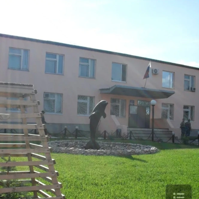 흑돌고래교도소RPG