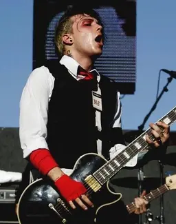Profile image of Frank Iero