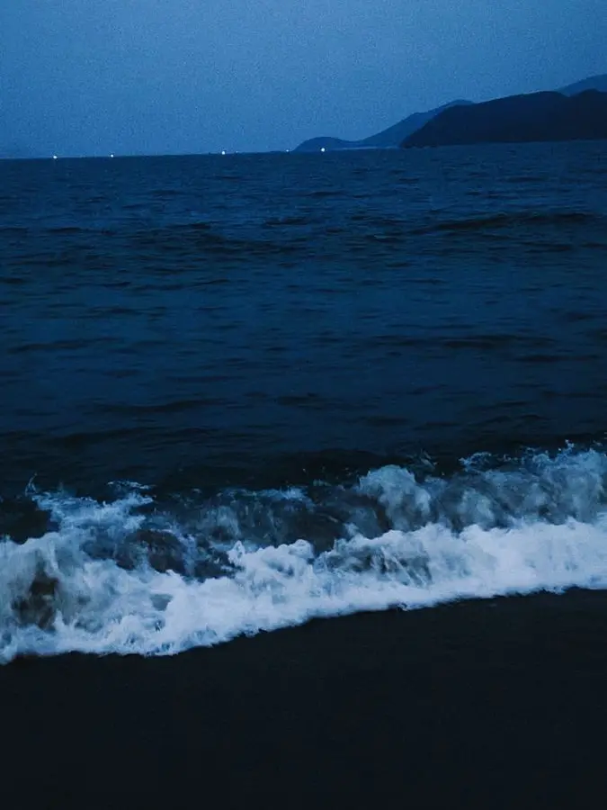 t104의 Nothing Will Happen Tonight