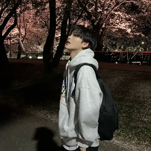 GreatPouch1985의 송형준