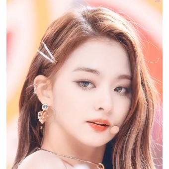 이나경