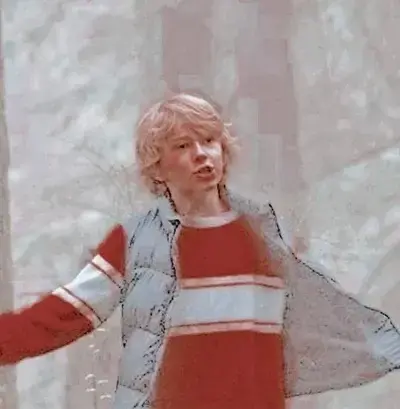 CreamCrib7052의 adam reed