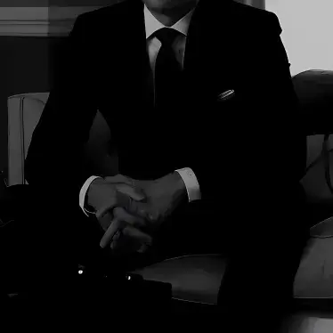 OutlawHeron8504의 college professor