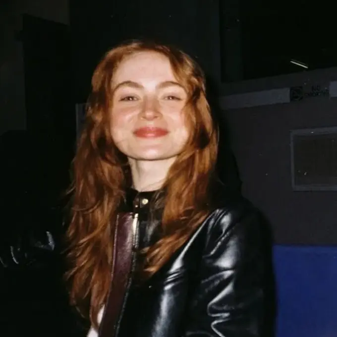 LoveLiveLaughSadieSink의 Sadie Sink