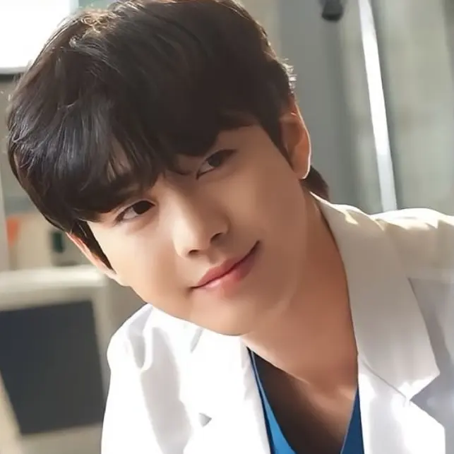 BrassyMoon5990의 서우진/GS