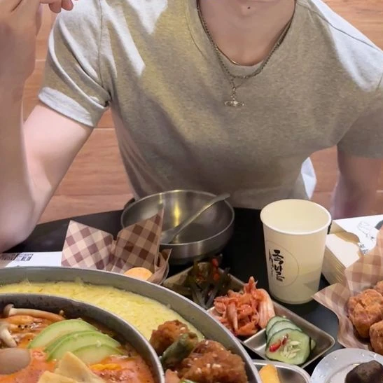 펑진위