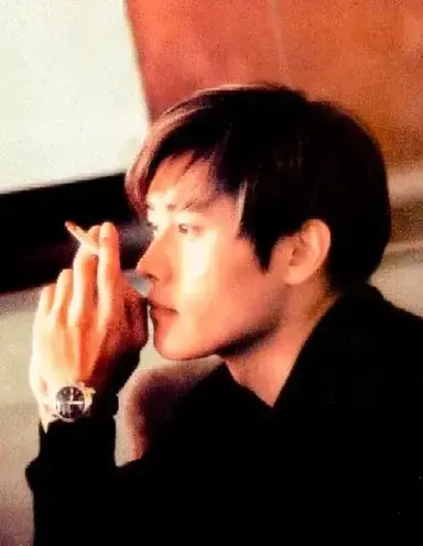 Profile image of Lee