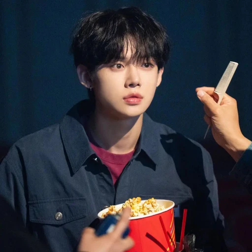 최 민 건