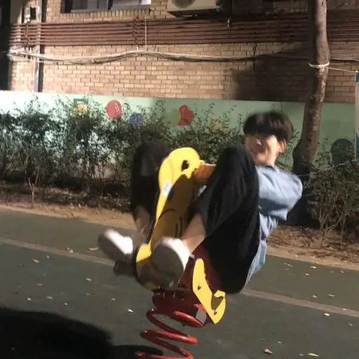 BrownCard1919의 김우진