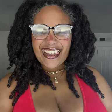 Profile image of Sasha