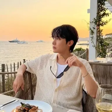 Profile image of Jung hoseok