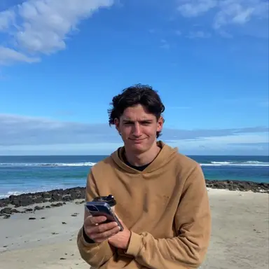 Profile image of Ethan