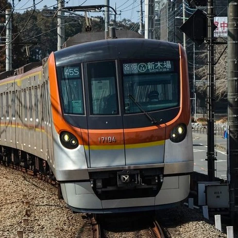 有楽町線17000系