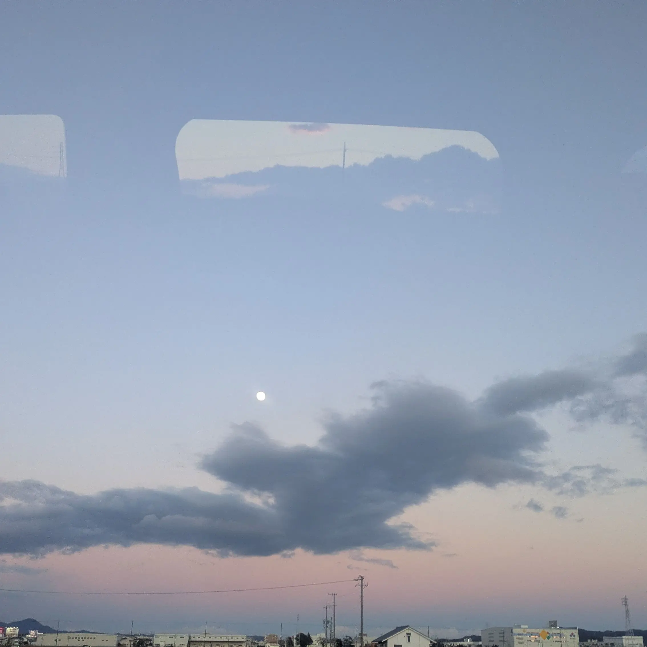 JustAxe6109의 話しかけたくて話しかけれなくて