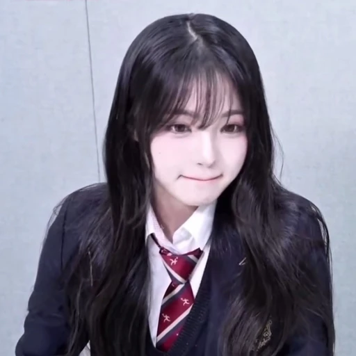김채원