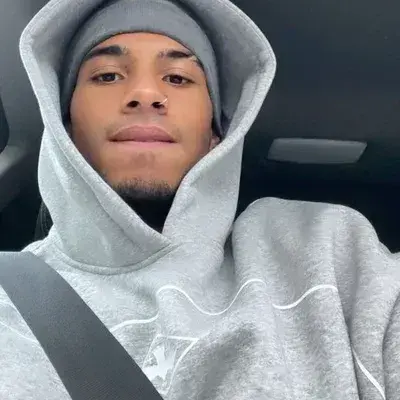 ModestHawk2494의 Louis Russell