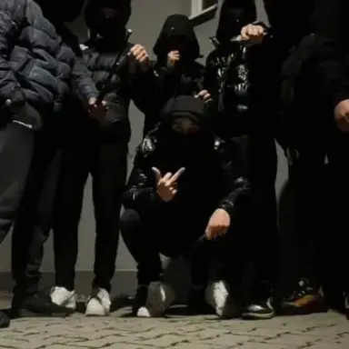 Profile image of Bl friend group