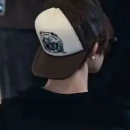 Profile image of HS