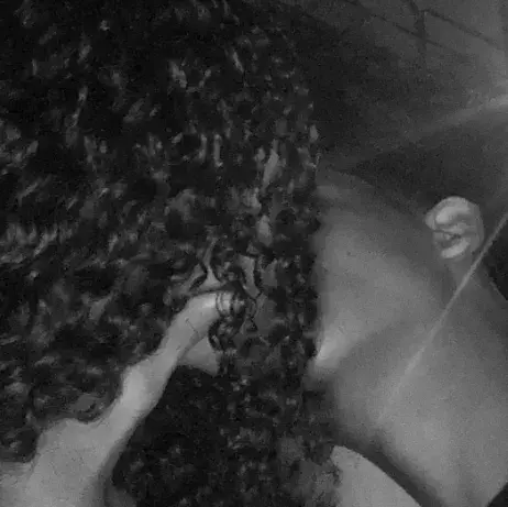 LemonyTrill9722의 Chloe slept with Liam