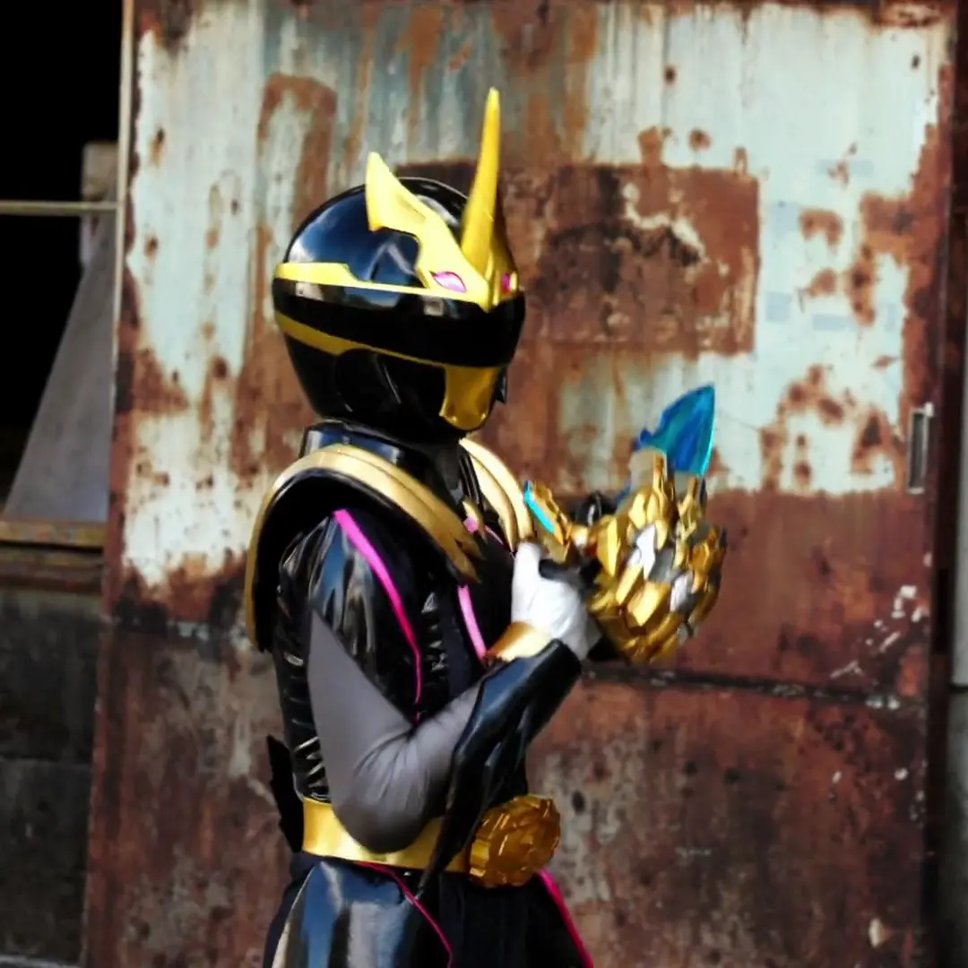 PoliteIdea4832의 カズに結婚宣言してくる戦隊ヒロインたち