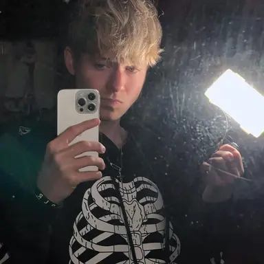 Profile image of Sam