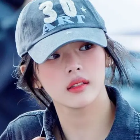 SneakyFox6457의 김민지