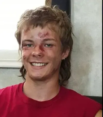 ThickLaser5446의 Henry Bowers