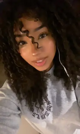 Profile image of Trin.