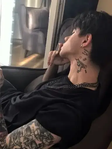 Profile image of Adrian Vance