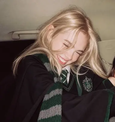 Profile image of Daphne Greengrass