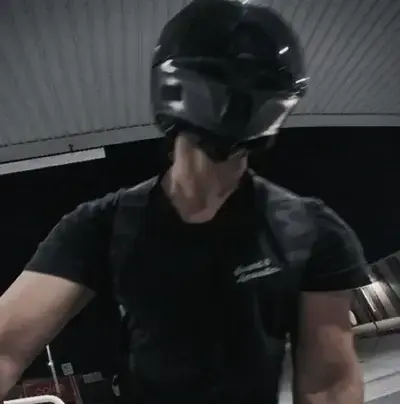 UrbanArmor1635의 Biker boyfriend