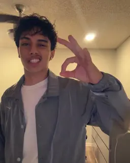 Profile image of Louis Jose Santana