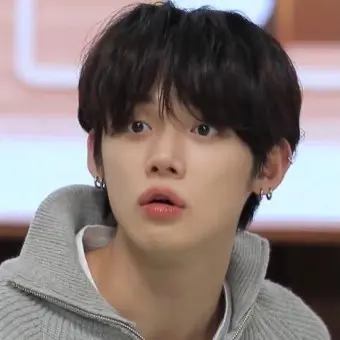 jy_gi5의 몸이 약한 나를 잘챙기는 최연준