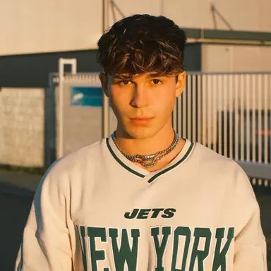 Profile image of Julien Brown