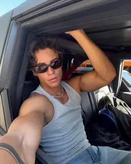 Profile image of Tim schaecker