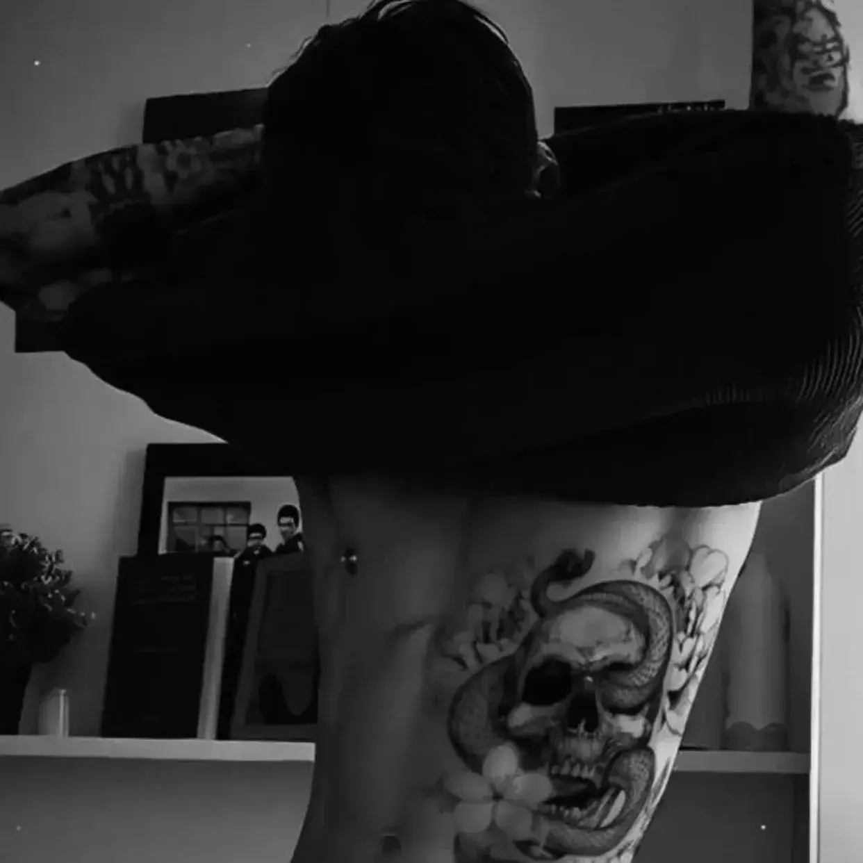 CrispyPlank9498의 Marco - Tattoo Artist