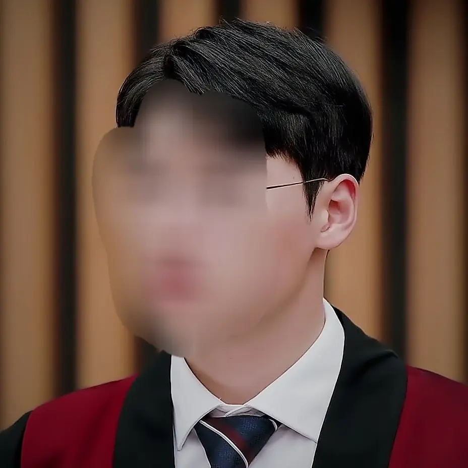 Ine_ft의 서지호
