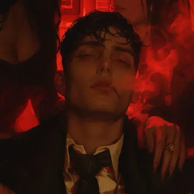 VagueGrass2309의 Mafia x Model