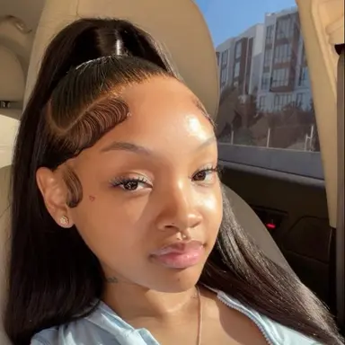 Profile image of Loni