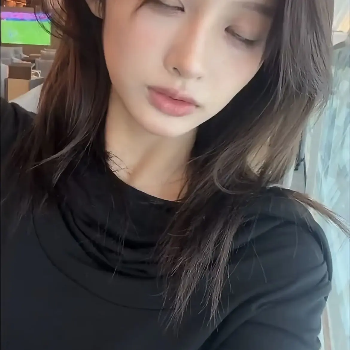 MerryJar1659의 설윤아