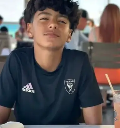 Profile image of Adrian Reyes