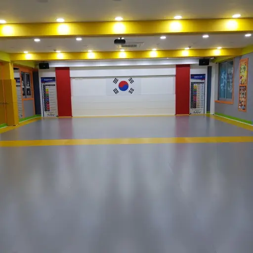 FlatPond4167의 태권도장에 지각한 당신