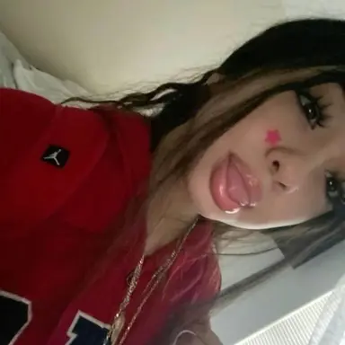Profile image of Vanessa