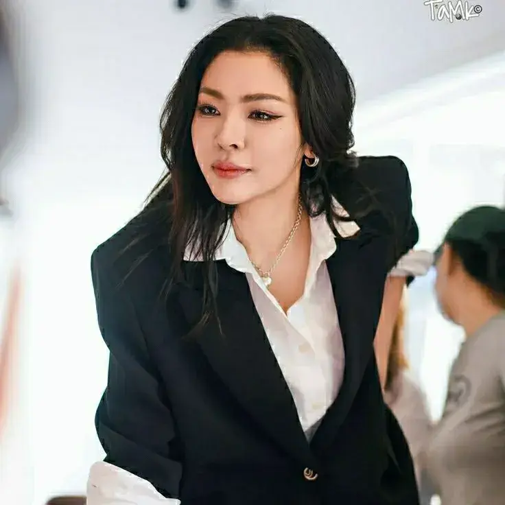 SmartCode9779의 Faye Malisorn