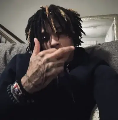 FaintBrush3355의 Ex dreadhead husband