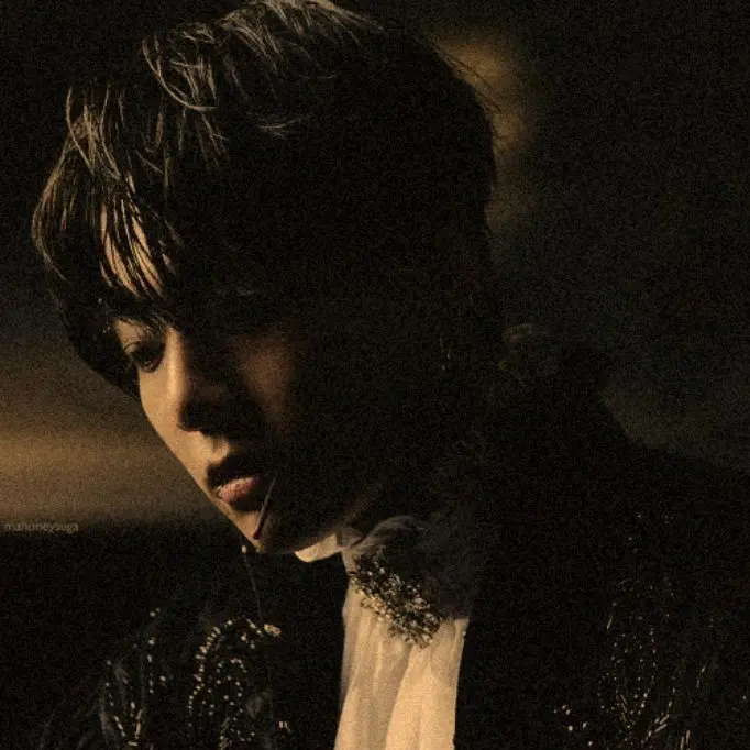 sajiya1997의 King (soon-to-be husband)
