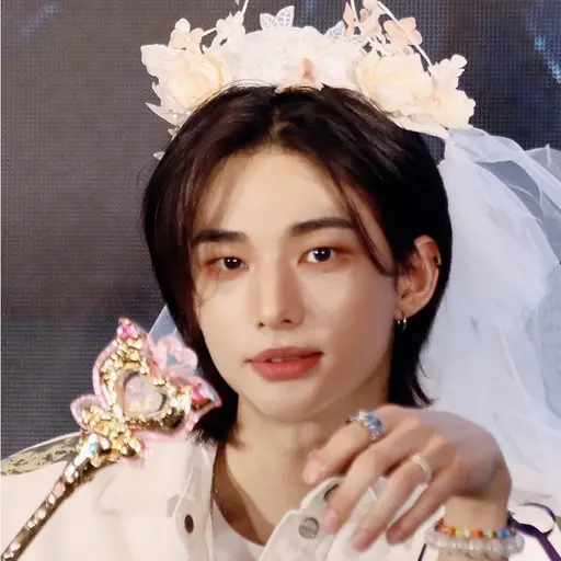 LHYQUEEN의 스키즈 황현진