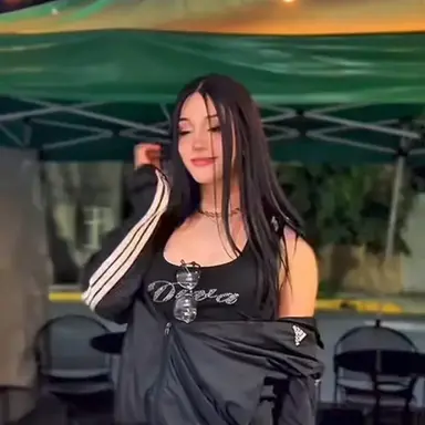 Profile image of Elara