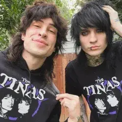 StarkMarsh6669의 Caleb and Leo